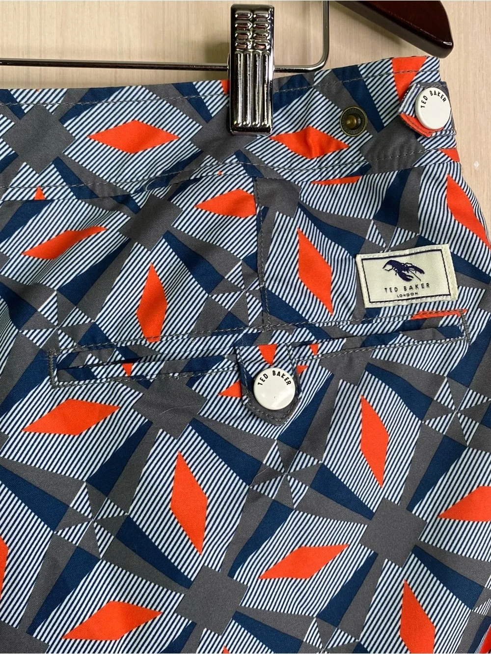 Ted Baker London Men’s Geometric Print Swim Shorts Multicolor UK Size 4 US Large